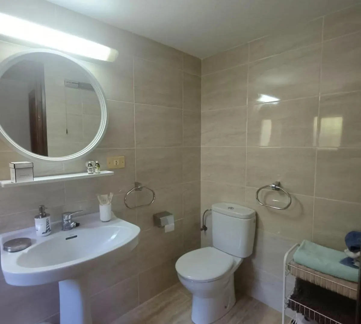 Alojamiento Entero Vivienda En Les Tres Cales Apartment